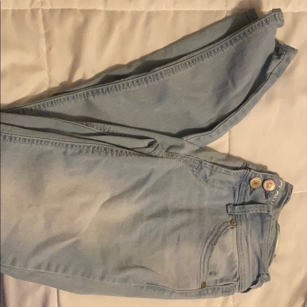 Wallflower jeans size 3